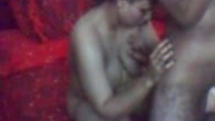 ଜଣେ ଯାତ୍ରୀ ଜଣେ ଟ୍ୟାକ୍ସି ଡ୍ରାଇଭରଙ୍କୁ ଉଠାଇ ନେଇ କାର ଭିତରେ ଯୌନ ସମ୍ପର୍କ ରଖିବାକୁ ପ୍ରବର୍ତ୍ତାଇଲେ।