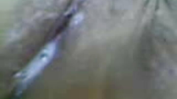 ଗୋଟିଏ ସ୍ଲଟ୍ ରାତି ଅଧରେ ଏକ କାରରେ ଜଣେ ଅଜଣା ଲୋକକୁ ଗୁଡ଼ାଏ ଯୌନକ୍ରିୟା କରିଥିଲା